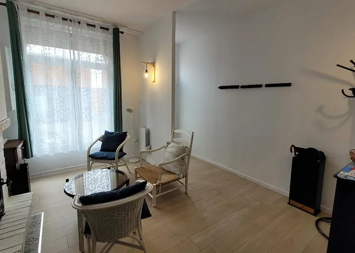 Maison 8 Personnes Louvre Bollaert Wifi Ps4 Apartman *